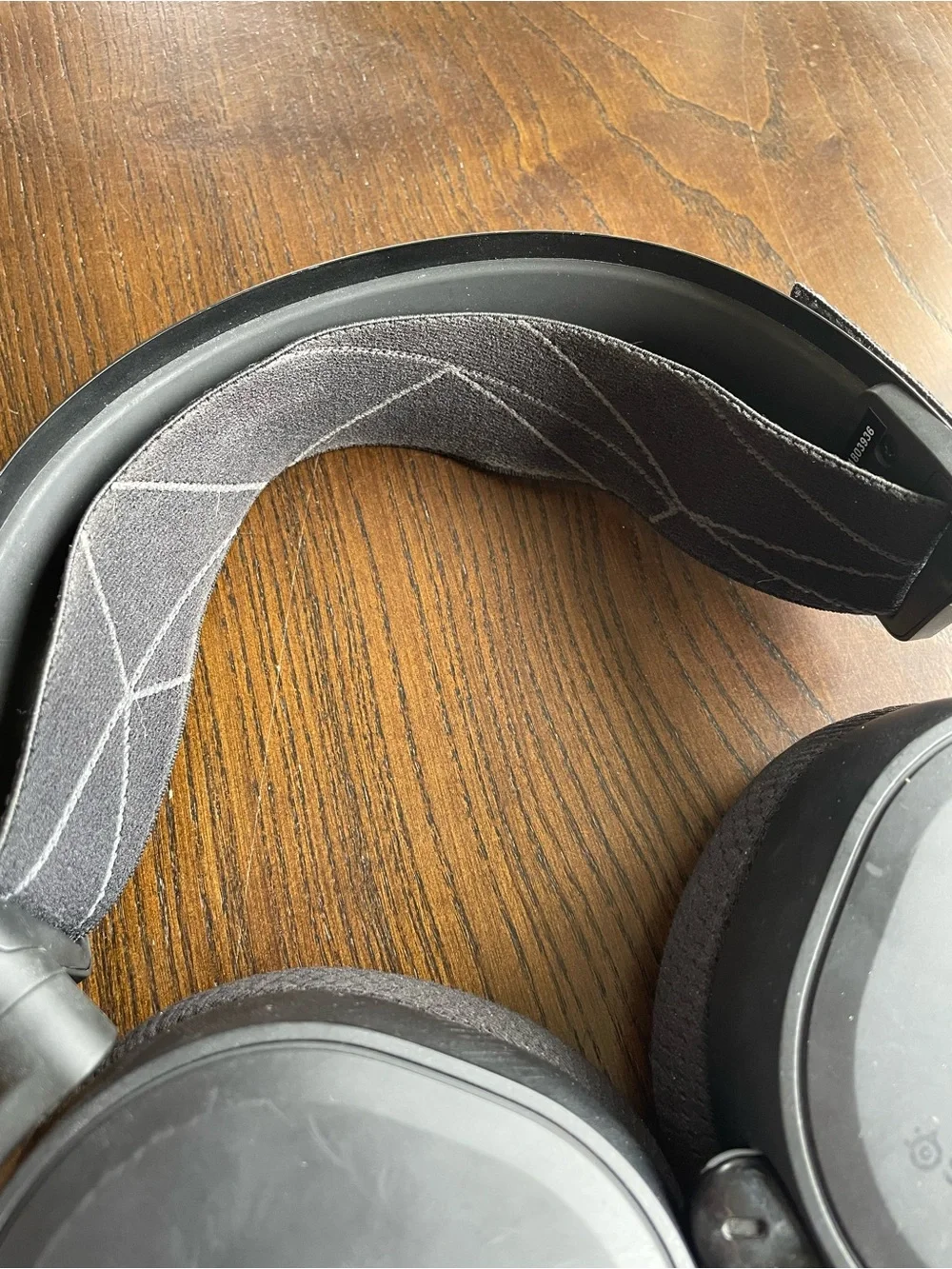 SteelSeries Arctis 7 - Wireless Gaming Headphones with Receiver